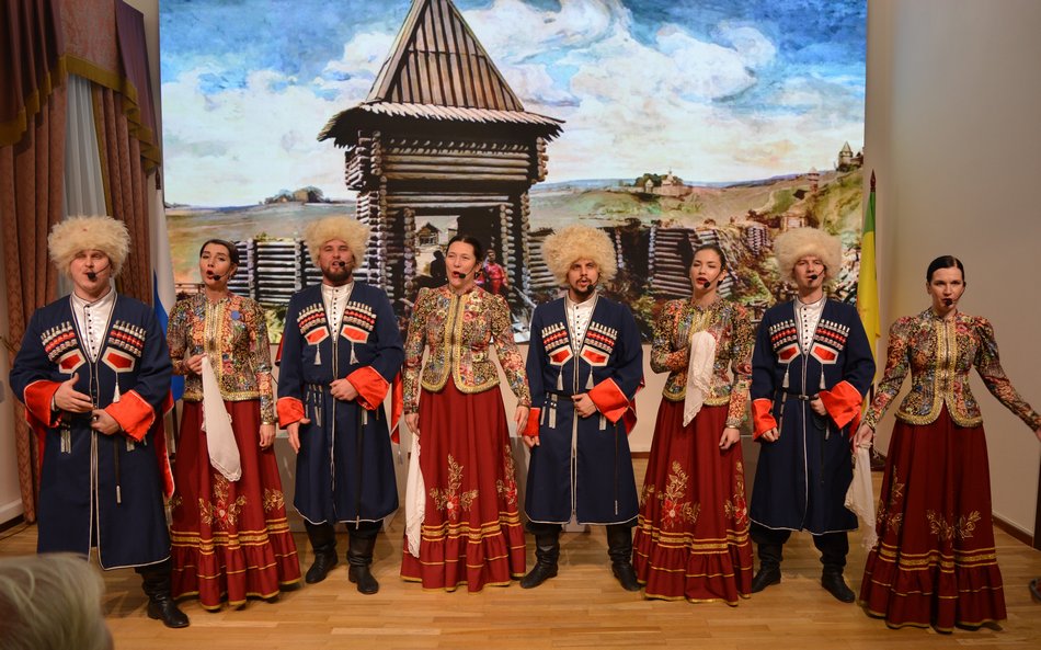 Артисты ансамбля «Казачья застава» выступили на мероприятии, посвященном 300-летию пензенского герба Артисты ансамбля «Казачья застава» выступили на мероприятии, посвященном 300-летию пензенского герба