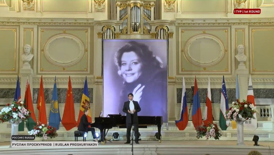 Руслан Проскуряков принимает участие в XIII Международном конкурсе молодых оперных певцов Елены Образцовой Руслан Проскуряков принимает участие в XIII Международном конкурсе молодых оперных певцов Елены Образцовой