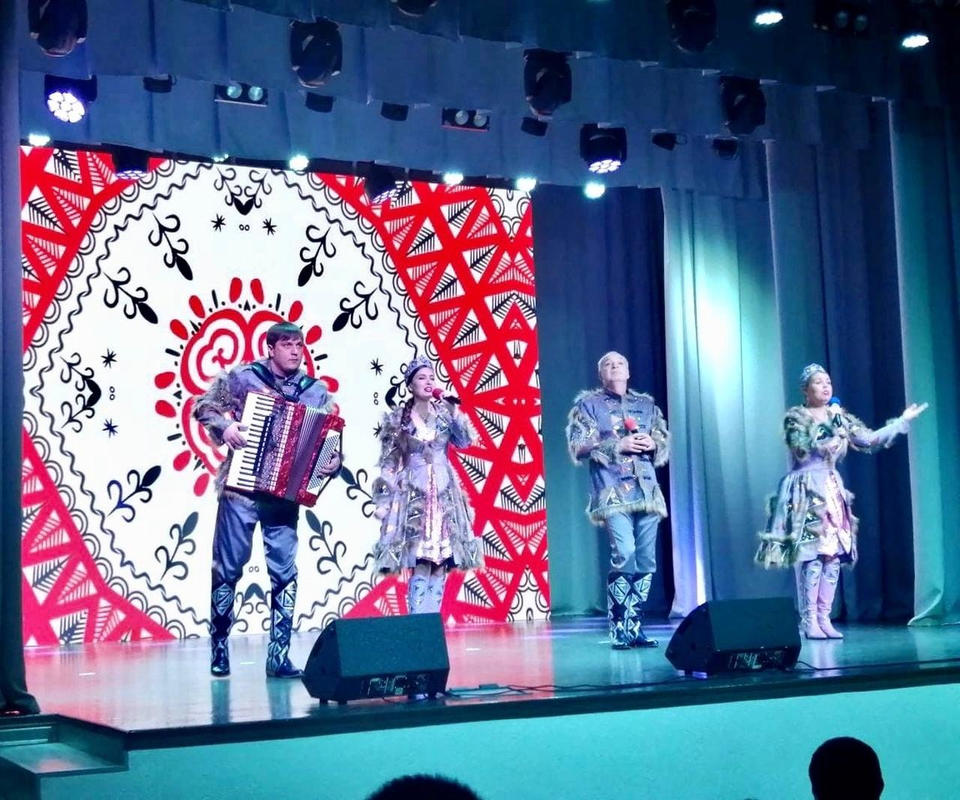 Ансамбль «Горница» выступил в Лунино Ансамбль «Горница» выступил в Лунино