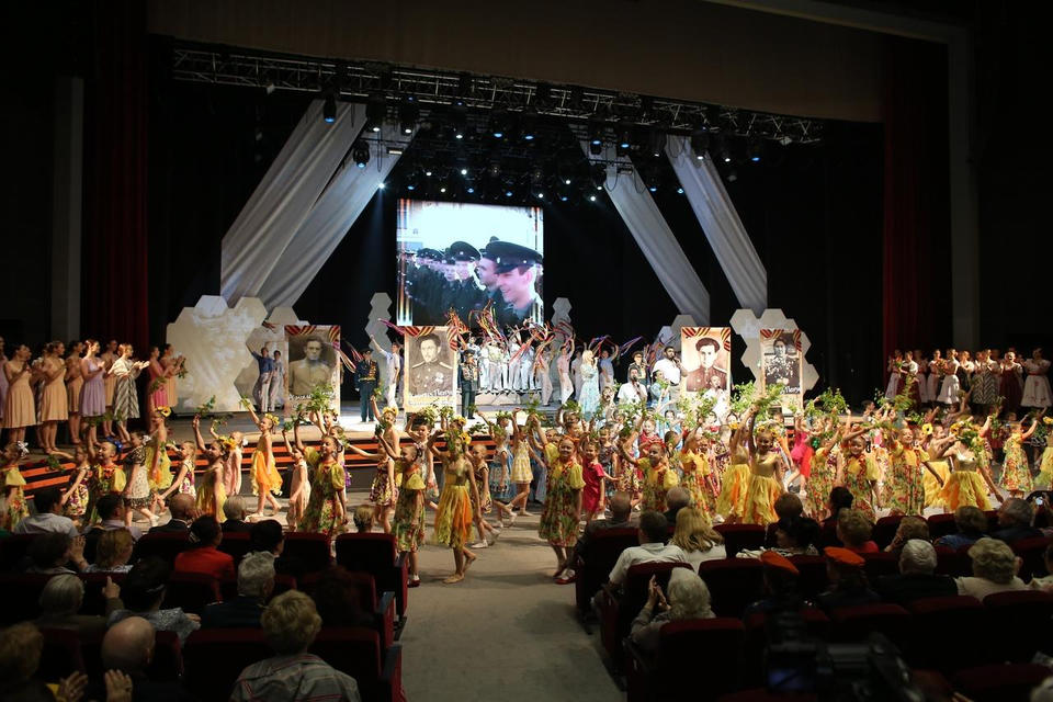 Предлагаем посмотреть Торжественное мероприятие ко Дню Победы – 2019 Предлагаем посмотреть Торжественное мероприятие ко Дню Победы – 2019