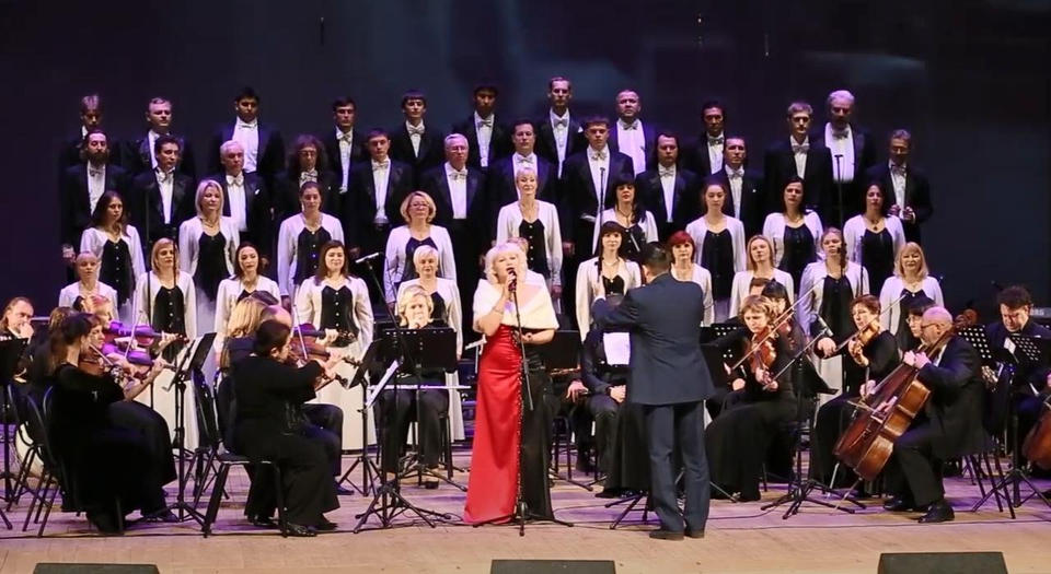 Предлагаем посмотреть фрагменты выступления Губернаторской симфонической капеллы от 2014 года! Предлагаем посмотреть фрагменты выступления Губернаторской симфонической капеллы от 2014 года!