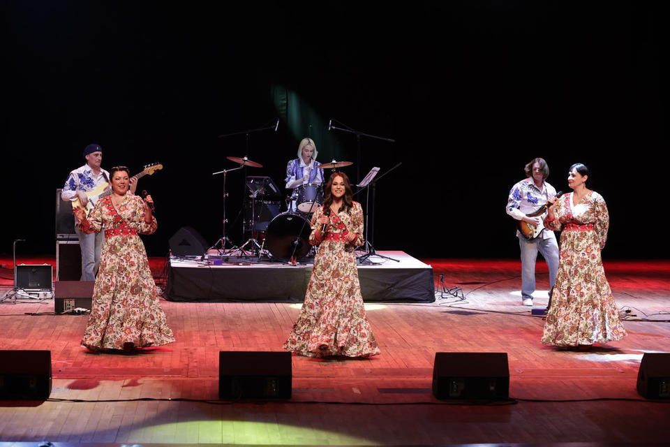 «Не думала, не гадала...» «Не думала, не гадала...»