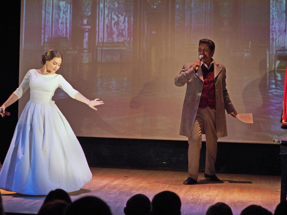 Марта Серебрякова выступила с музыкально-поэтическим спектаклем «Признание» Марта Серебрякова выступила с музыкально-поэтическим спектаклем «Признание»