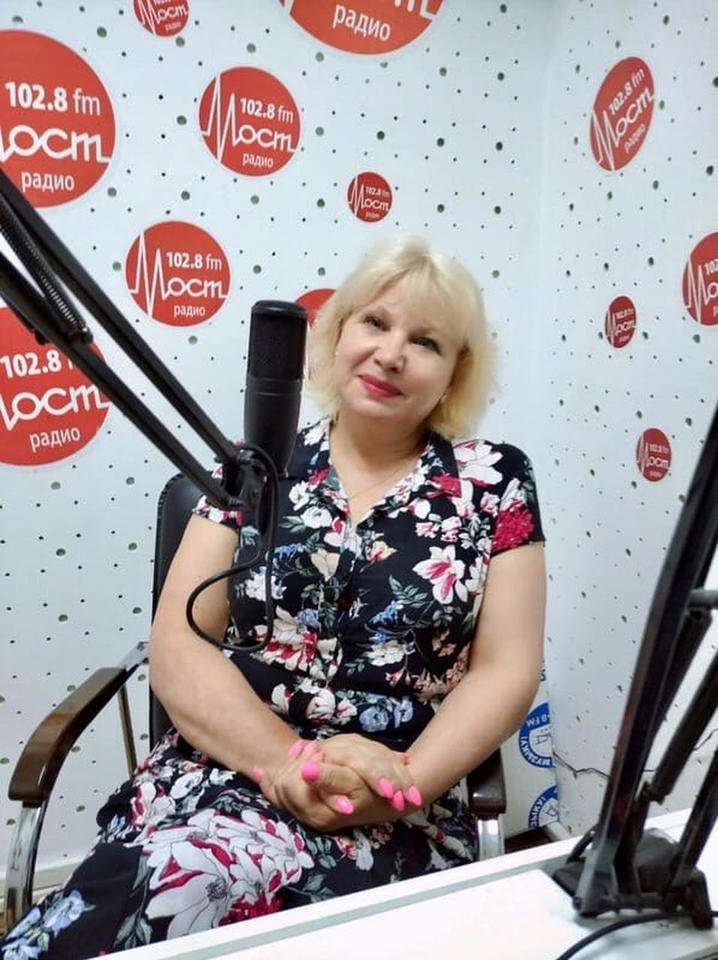 Елена Сафронова стала гостем прямого эфира на «Мост Радио» Елена Сафронова стала гостем прямого эфира на «Мост Радио»