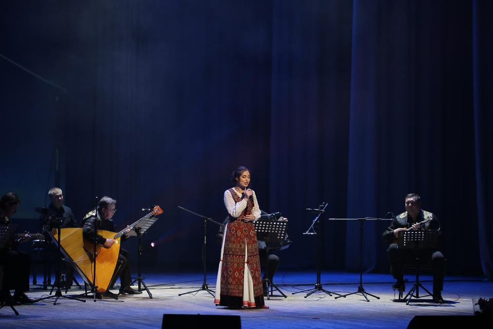 Предлагаем посмотреть фрагменты сольного концерта Марты Серебряковой и ансамбля «Губернiя»! Предлагаем посмотреть фрагменты сольного концерта Марты Серебряковой и ансамбля «Губернiя»!