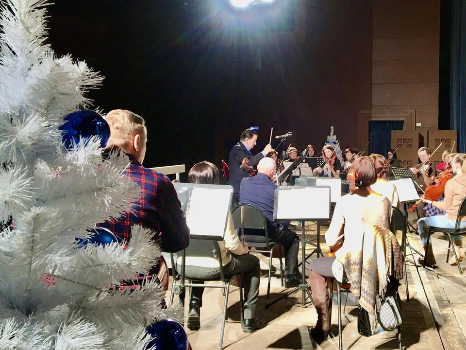 Губернаторская симфоническая капелла готовится к праздничным концертам Губернаторская симфоническая капелла готовится к праздничным концертам