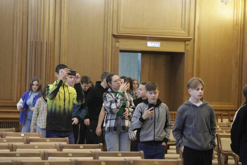 Школьники из Пензы и Каменки посетили «Пензаконцерт» Школьники из Пензы и Каменки посетили «Пензаконцерт»