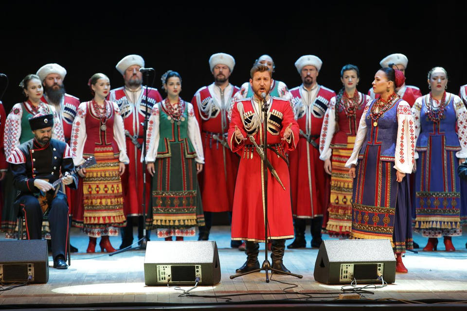 В ККЗ «Пенза» выступил Кубанский казачий хор В ККЗ «Пенза» выступил Кубанский казачий хор