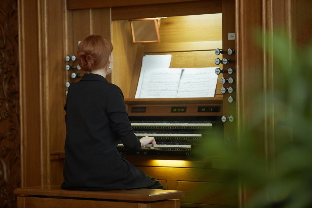 Учащиеся Академического лицея №14 познакомились с пензенским органом Учащиеся Академического лицея №14 познакомились с пензенским органом