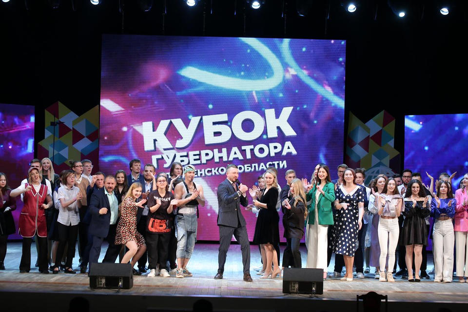 В ККЗ «Пенза» состоялся музыкальный фестиваль команд КВН В ККЗ «Пенза» состоялся музыкальный фестиваль команд КВН