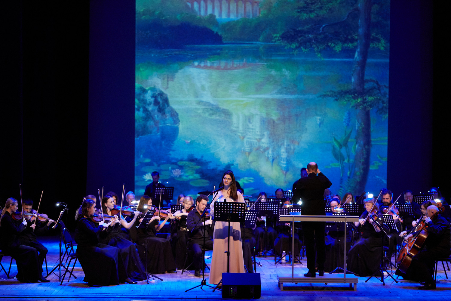 Сказка «Спящая красавица» в сопровождении оркестра прозвучала в филармонии Сказка «Спящая красавица» в сопровождении оркестра прозвучала в филармонии