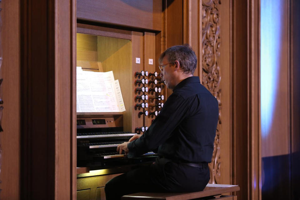 В Пензе прошел концерт органной музыки польского композитора и дирижера Анджея Шадейко (ТВ-Экспресс) В Пензе прошел концерт органной музыки польского композитора и дирижера Анджея Шадейко (ТВ-Экспресс)