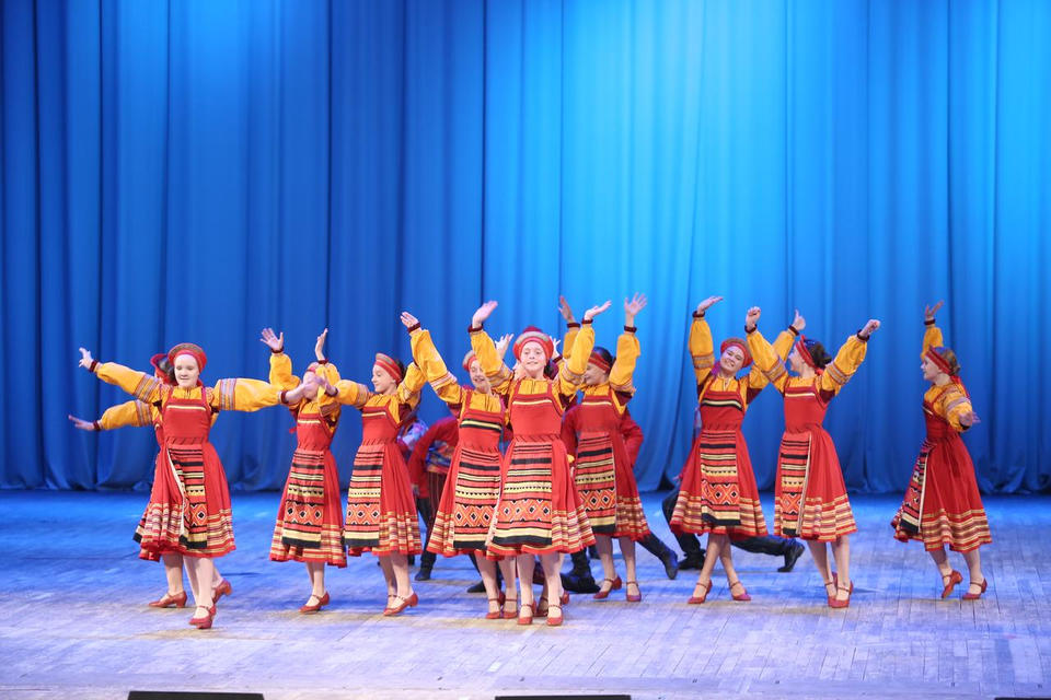 В «Пензаконцерте» выступили будущие артисты хореографического ансамбля «Вензеля» В «Пензаконцерте» выступили будущие артисты хореографического ансамбля «Вензеля»