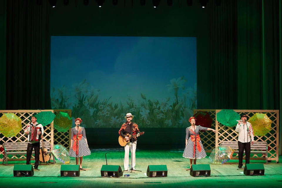 Предлагаем посмотреть выступления ансамбля «Вольница» разных лет! Предлагаем посмотреть выступления ансамбля «Вольница» разных лет!