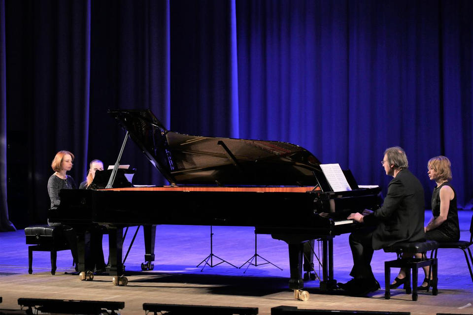 Предлагаем посмотреть фрагменты концертной программы «Вокруг света за 80 минут» Предлагаем посмотреть фрагменты концертной программы «Вокруг света за 80 минут»