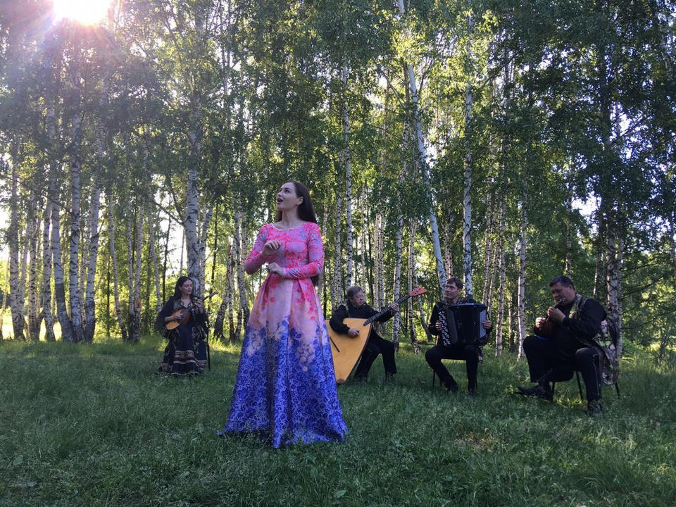 Марта Серебрякова и ансамбль «Губернiя» приняли участие в съёмках ГТРК «Пенза» к 49-му Всероссийскому Лермонтовскому празднику Марта Серебрякова и ансамбль «Губернiя» приняли участие в съёмках ГТРК «Пенза» к 49-му Всероссийскому Лермонтовскому празднику