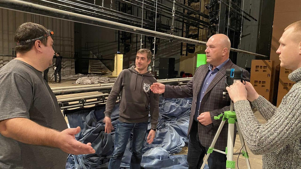 В Большом зале филармонии проводятся профилактические работы В Большом зале филармонии проводятся профилактические работы