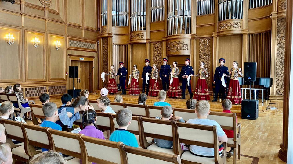 «Пензаконцерт» посетили ребята из летнего лагеря школы № 60 «Пензаконцерт» посетили ребята из летнего лагеря школы № 60