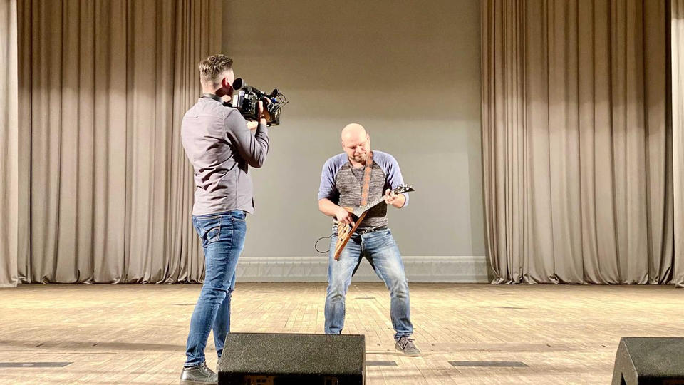 Артисты «Пензаконцерта» приняли участие в съёмках рубрики «Пенза – место в сердце» Артисты «Пензаконцерта» приняли участие в съёмках рубрики «Пенза – место в сердце»