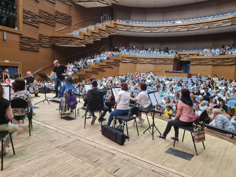 В филармонии состоялась репетиция ко Дню славянской письменности В филармонии состоялась репетиция ко Дню славянской письменности