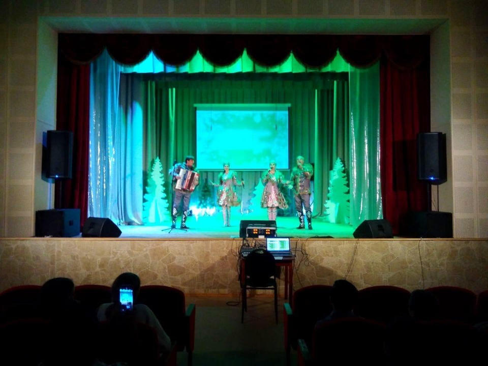 Ансамбль «Горница» выступил в Каменском районе Ансамбль «Горница» выступил в Каменском районе