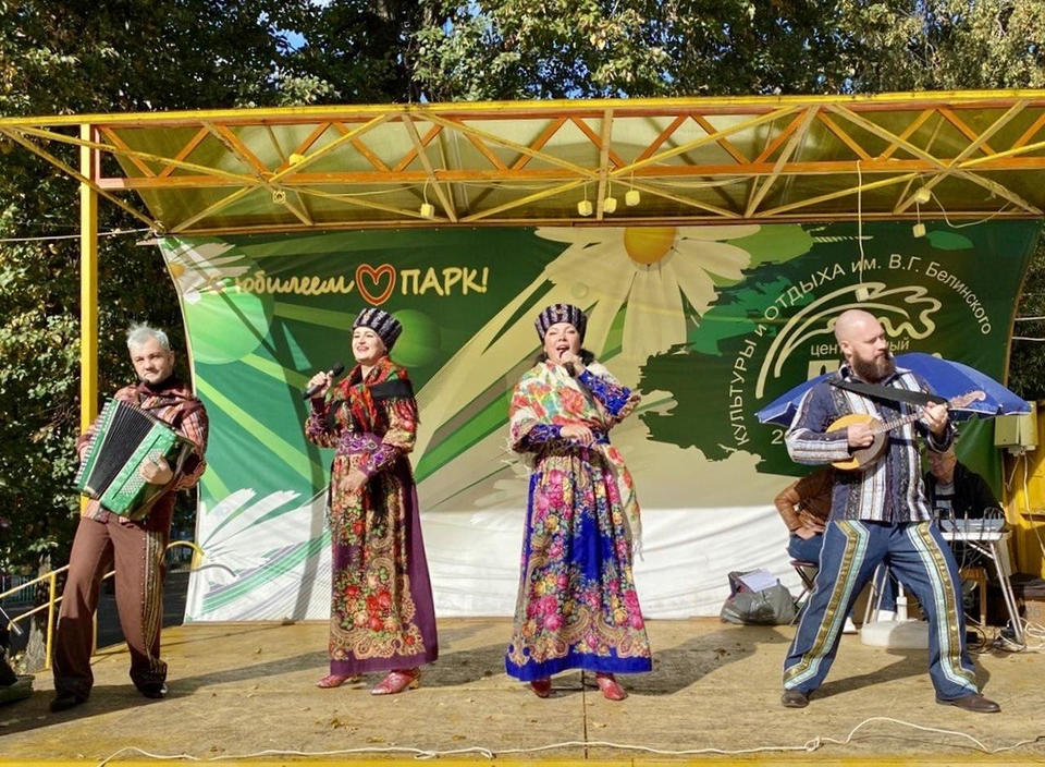 Артисты «Пензаконцерта» выступили в ЦПКиО им. В.Г. Белинского Артисты «Пензаконцерта» выступили в ЦПКиО им. В.Г. Белинского