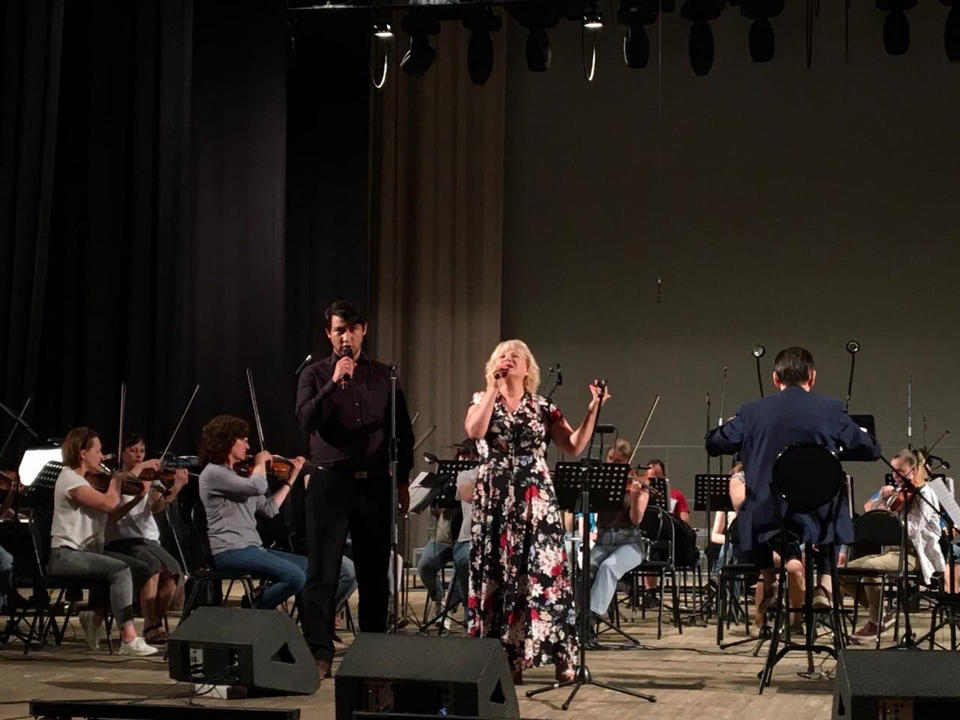 Заслуженная артистка России Елена Сафронова готовится к бенефису Заслуженная артистка России Елена Сафронова готовится к бенефису