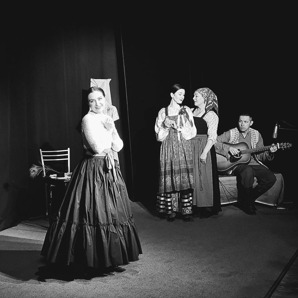 Марта Серебрякова выступила со спектаклем «Признание» в Центре театрального искусства «Дом Мейерхольда» Марта Серебрякова выступила со спектаклем «Признание» в Центре театрального искусства «Дом Мейерхольда»