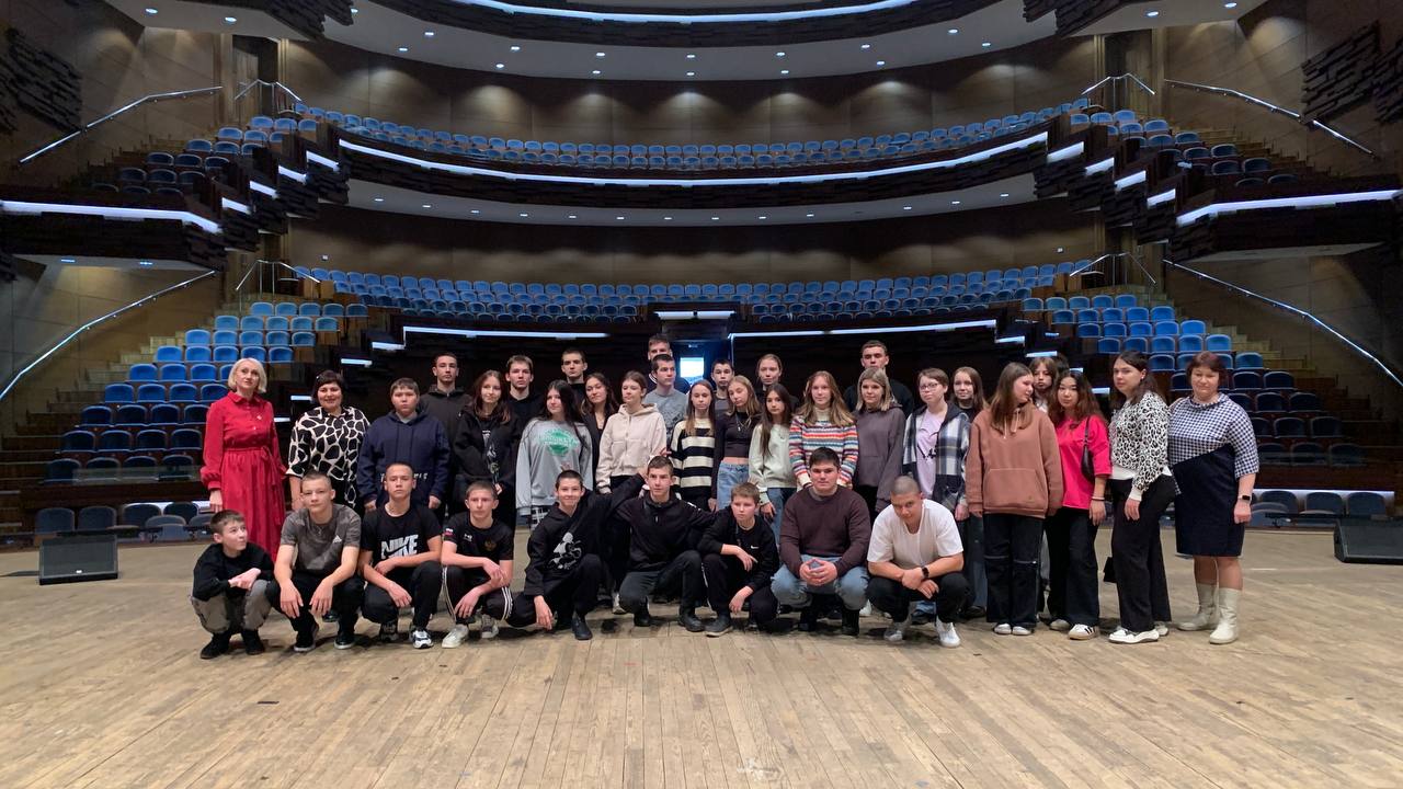 Благодаря Пушкинской карте «Пензаконцерт» посетили школьники из с. Махалино Кузнецкого района Благодаря Пушкинской карте «Пензаконцерт» посетили школьники из с. Махалино Кузнецкого района