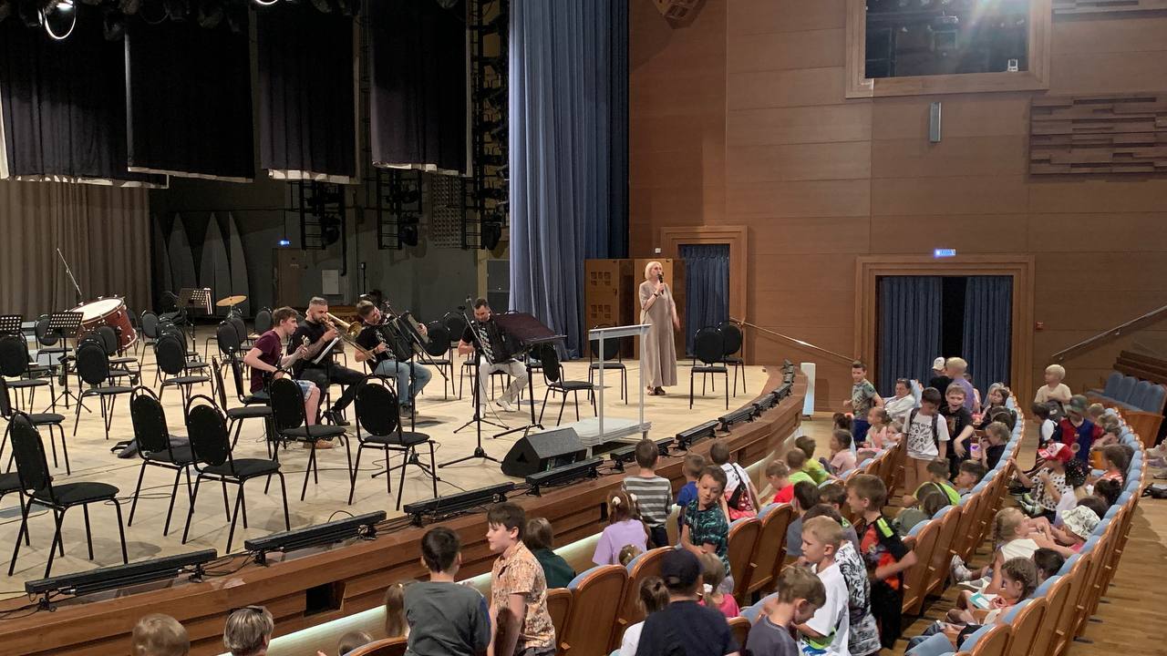 Музыкально-познавательную программу посмотрели в филармонии юные пензенцы Музыкально-познавательную программу посмотрели в филармонии юные пензенцы