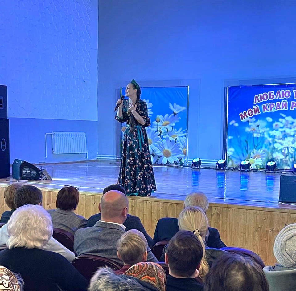 Марта Серебрякова выступила на открытии Дома культуры в селе Большой Колояр Наровчатского района Марта Серебрякова выступила на открытии Дома культуры в селе Большой Колояр Наровчатского района