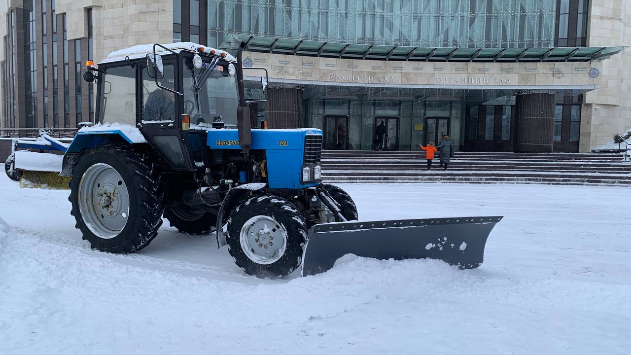 В «Пензаконцерте» проведены работы по уборке снега В «Пензаконцерте» проведены работы по уборке снега