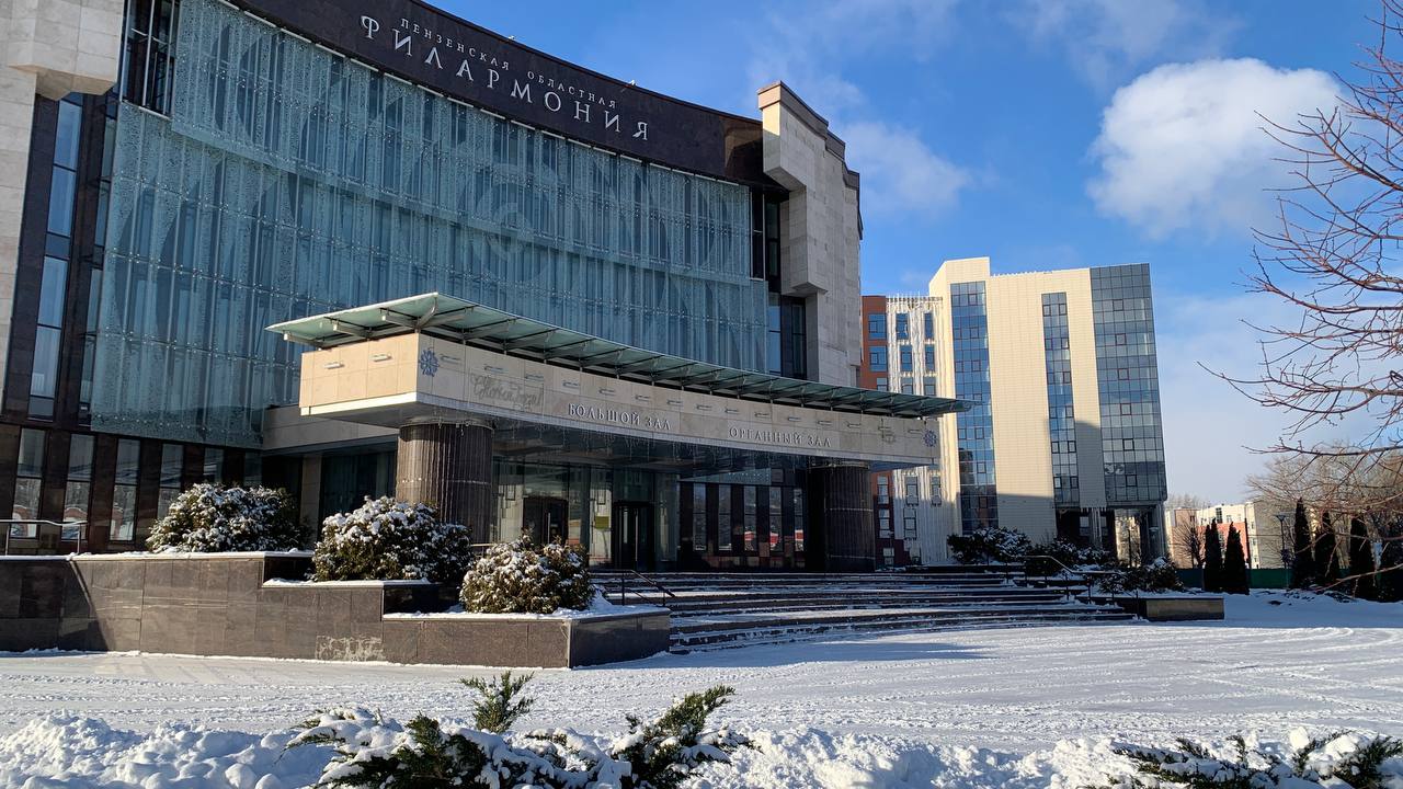 На территории «Пензаконцерта» проведены работы по уборке снега На территории «Пензаконцерта» проведены работы по уборке снега