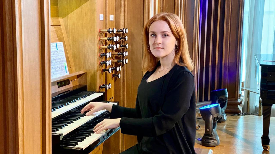 Софья Семьянова выступила с концертом органной музыки Софья Семьянова выступила с концертом органной музыки