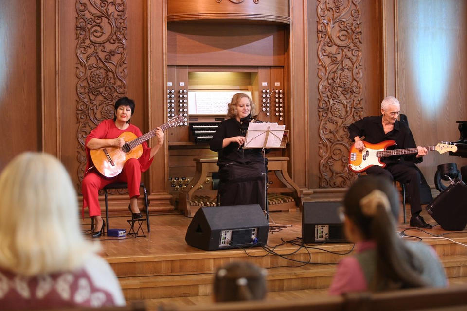 В Органном зале филармонии состоялся концерт в рамках акции «Ура! Каникулы!» В Органном зале филармонии состоялся концерт в рамках акции «Ура! Каникулы!»