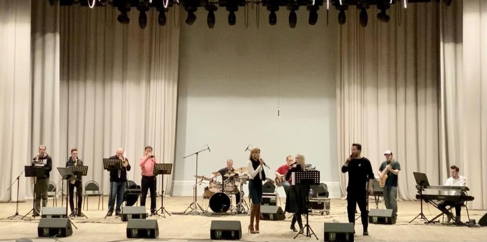 «Экспресс-бэнд» выступит с программой «В стиле весны»! «Экспресс-бэнд» выступит с программой «В стиле весны»!