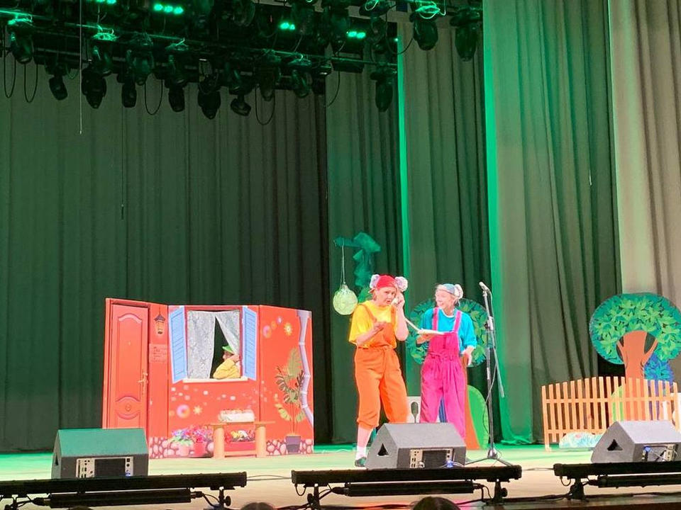 Спектакль «День рождения кота Леопольда» посмотрели юные пензенцы в филармонии Спектакль «День рождения кота Леопольда» посмотрели юные пензенцы в филармонии