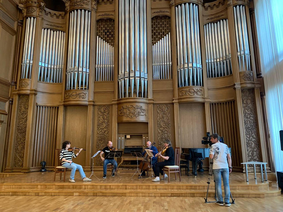 Струнный квартет «Премьера» готовится к первому концерту в новом творческом сезоне Струнный квартет «Премьера» готовится к первому концерту в новом творческом сезоне