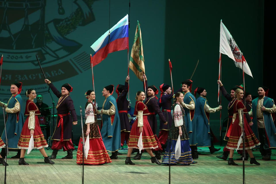 Пензенский ансамбль «Казачья Застава» провел первый концерт в 2020 году (ТВ-Экспресс) Пензенский ансамбль «Казачья Застава» провел первый концерт в 2020 году (ТВ-Экспресс)