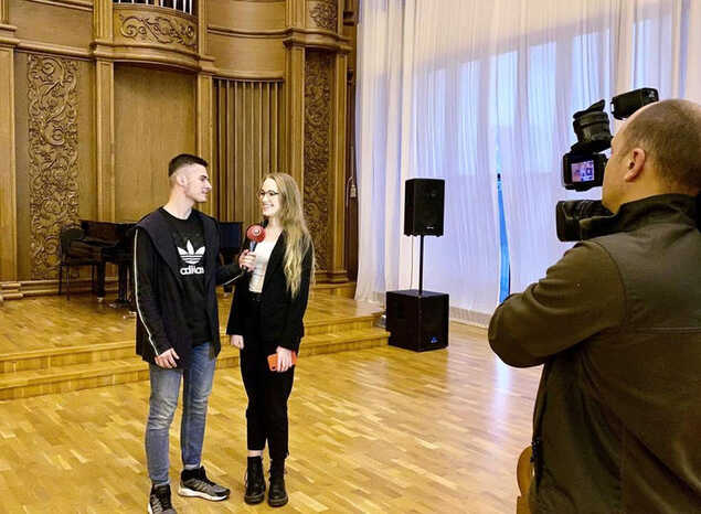В Органном зале филармонии прошли съёмки программы «Тин-клуб»