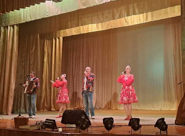 В селе Малая Сердоба состоялся концерт ансамбля «Горница»