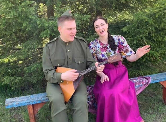Марта Серебрякова и Роман Серебряков подготовили музыкальный клип