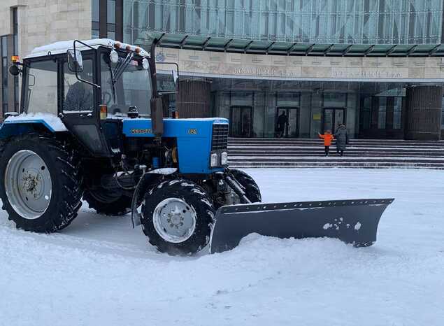 В «Пензаконцерте» проведены работы по уборке снега