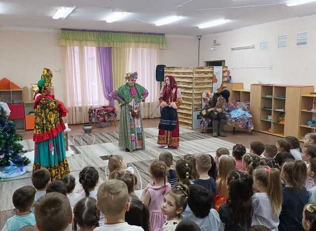 Группа «Калейдоскоп» выступила в детском саду № 88