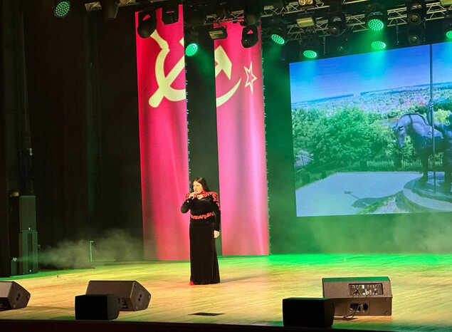 Гульсина Рафекова выступила в «Доме офицеров»