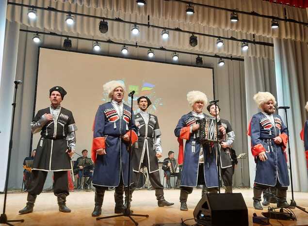 Ансамбль «Казачья застава» выступил в с. Неверкино