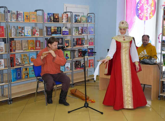 Марта Серебрякова и Виктор Климов выступили на открытии выставки «Мир книг на Пензенской земле»