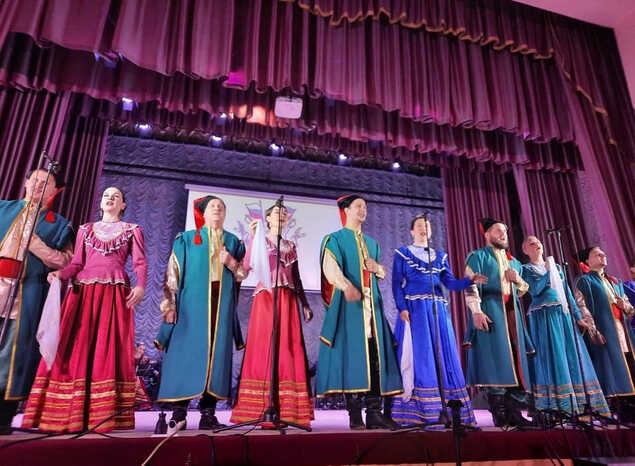 Ансамбль «Казачья застава» выступил в Никольске