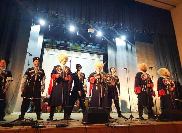 «Казачья застава» выступила в Башмаково