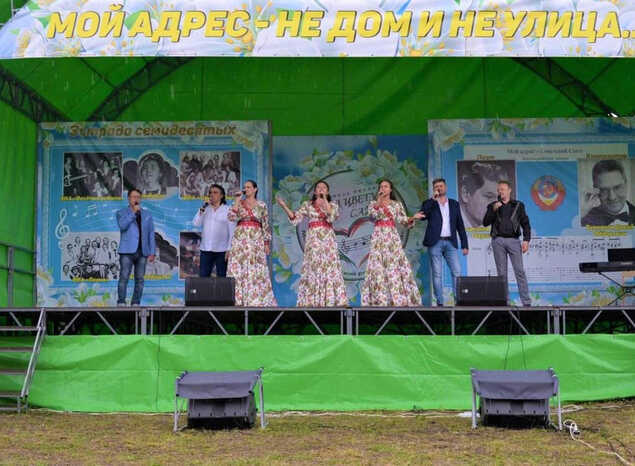 Предлагаем вашему вниманию видео с фестиваля «Когда цветут сады…» - 2022